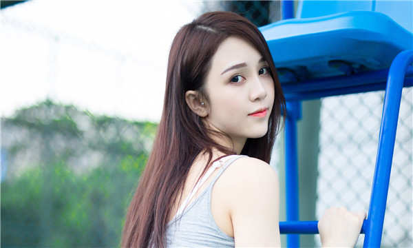 富宁如何选择靠谱的试管代育生子机构，助您拥有自己的孩子